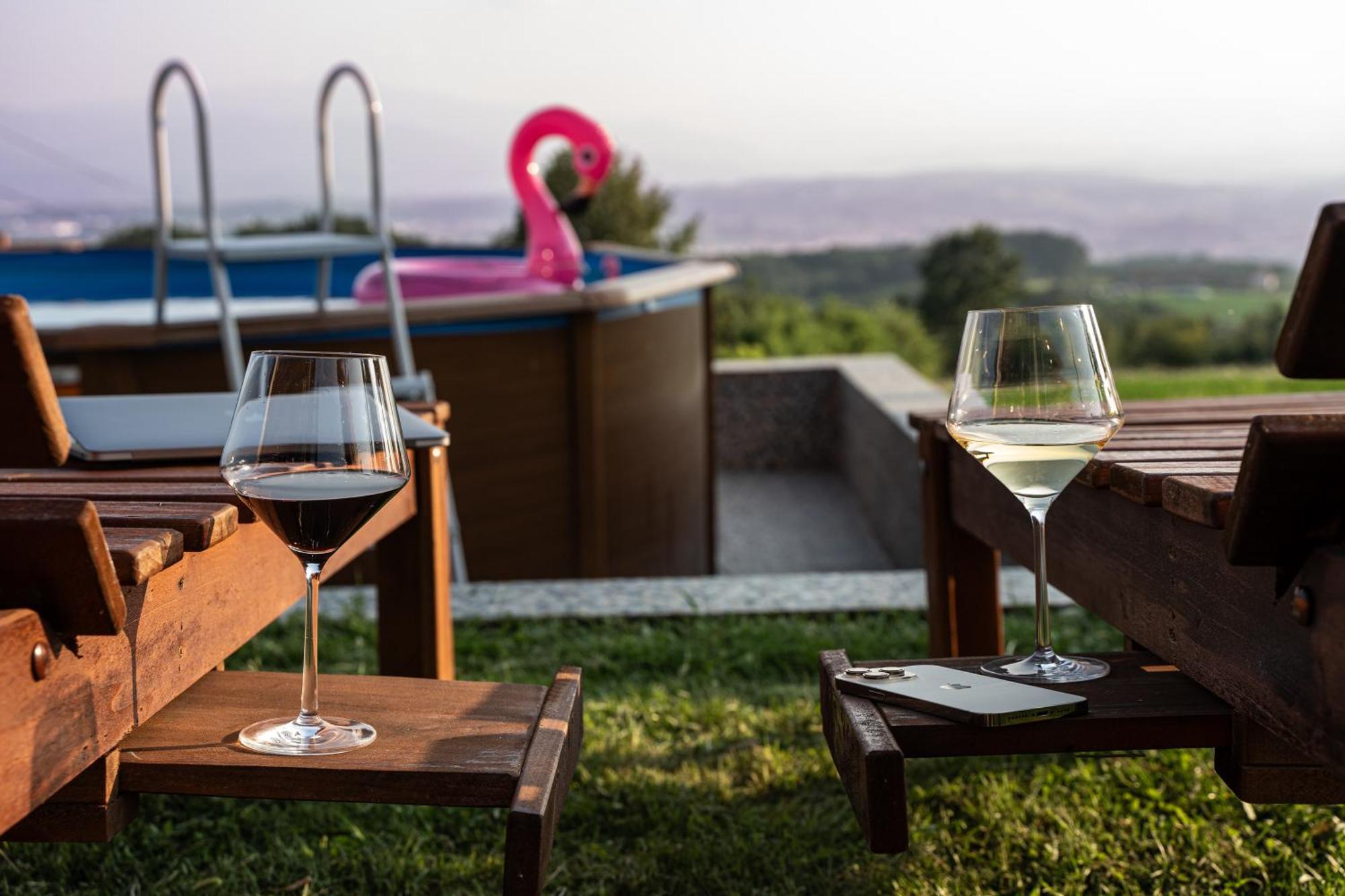 Zlatni Prag - Kraljevo Villa Екстериор снимка
