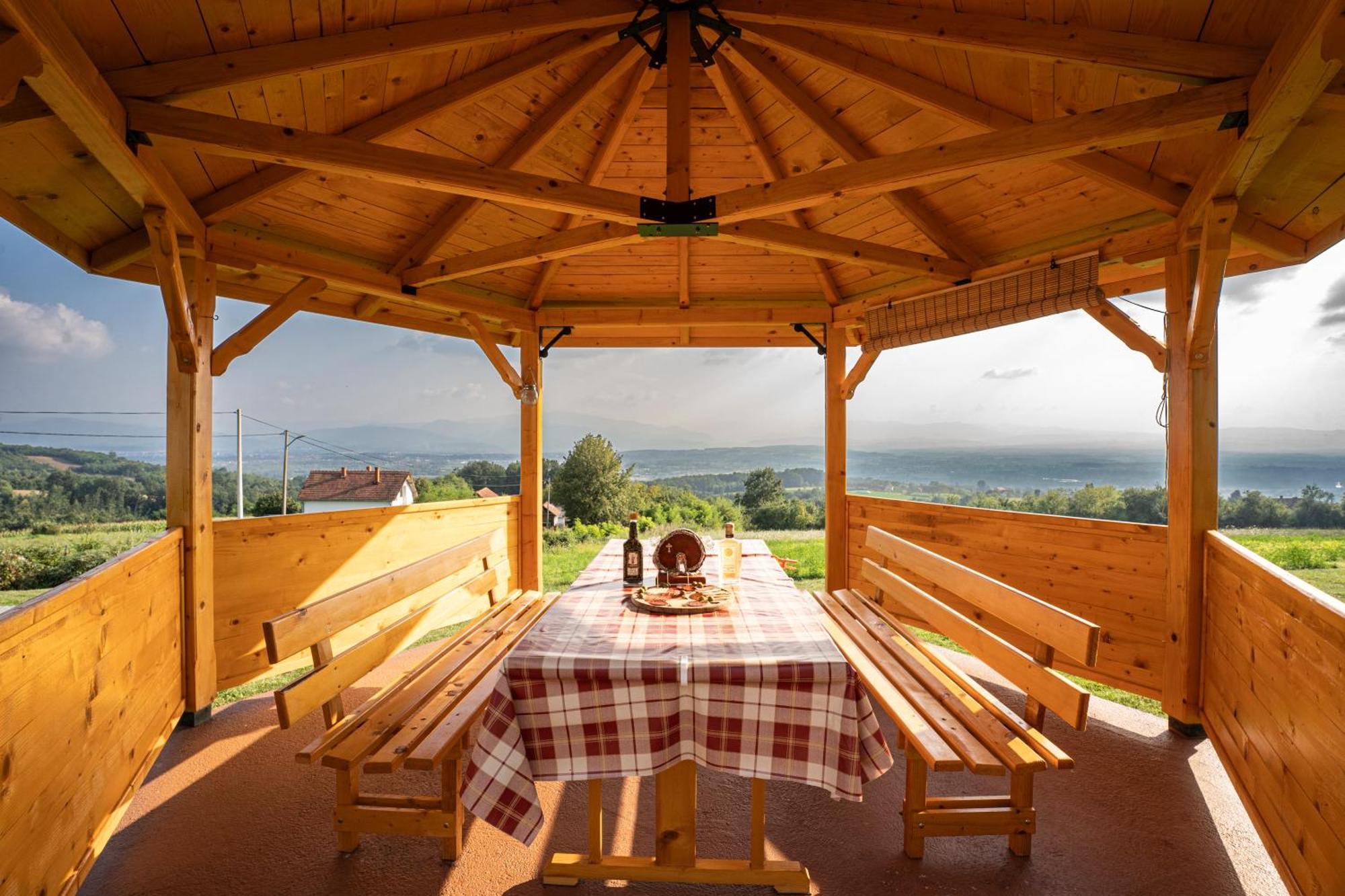 Zlatni Prag - Kraljevo Villa Екстериор снимка
